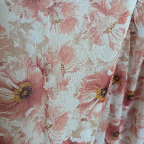 Express Floral Ruffle Wrap Front Romper - Picture 8 of 9